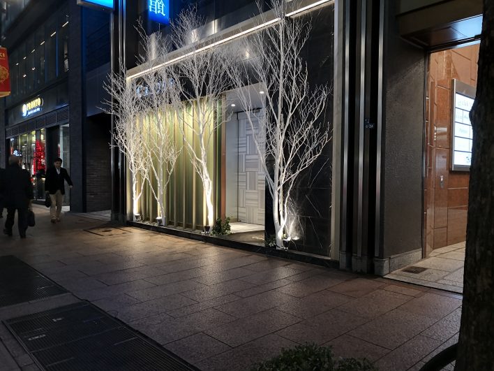 銀座クラブ、クレオールの外観