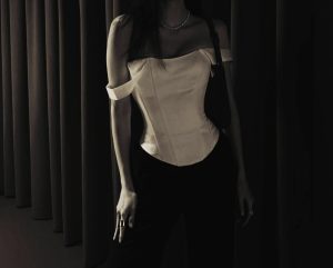 ラウンジ嬢の容姿レベルが高い理由